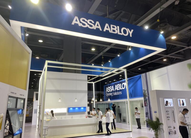 展臺搭建中光材料如何選擇?如何完整體現光的重要性?