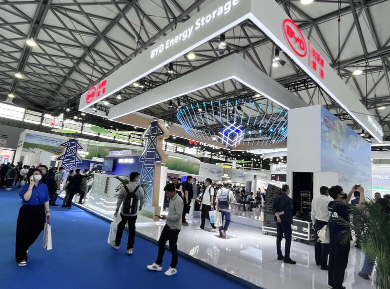 參展商該如何選擇展臺大小?展覽展臺搭建服務商幫您排憂解難