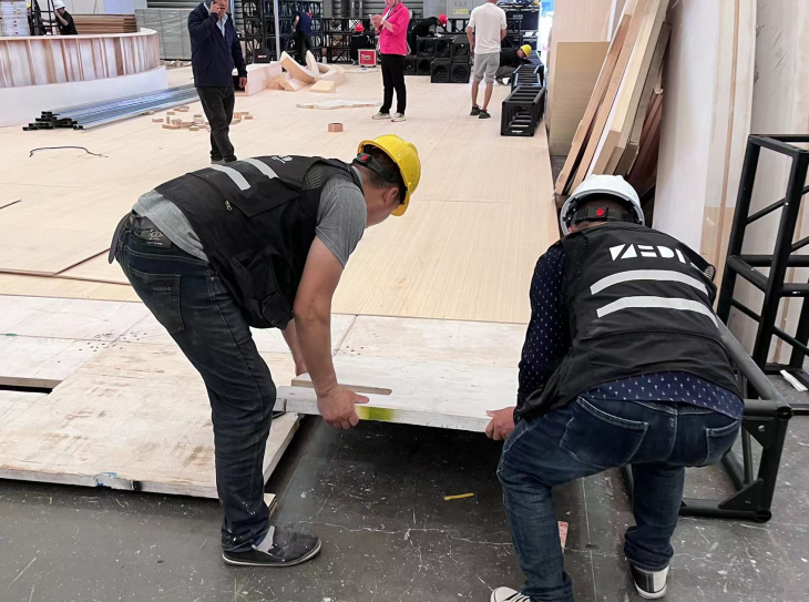 展臺搭建中-高處墜落事故的預防及應急救援措施 展臺搭建中-高處墜落事故的預防及應急救援措施